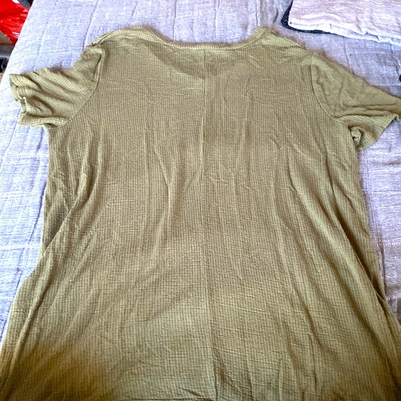 Women’s Waffle Knit Tunic - Picture 2 of 2